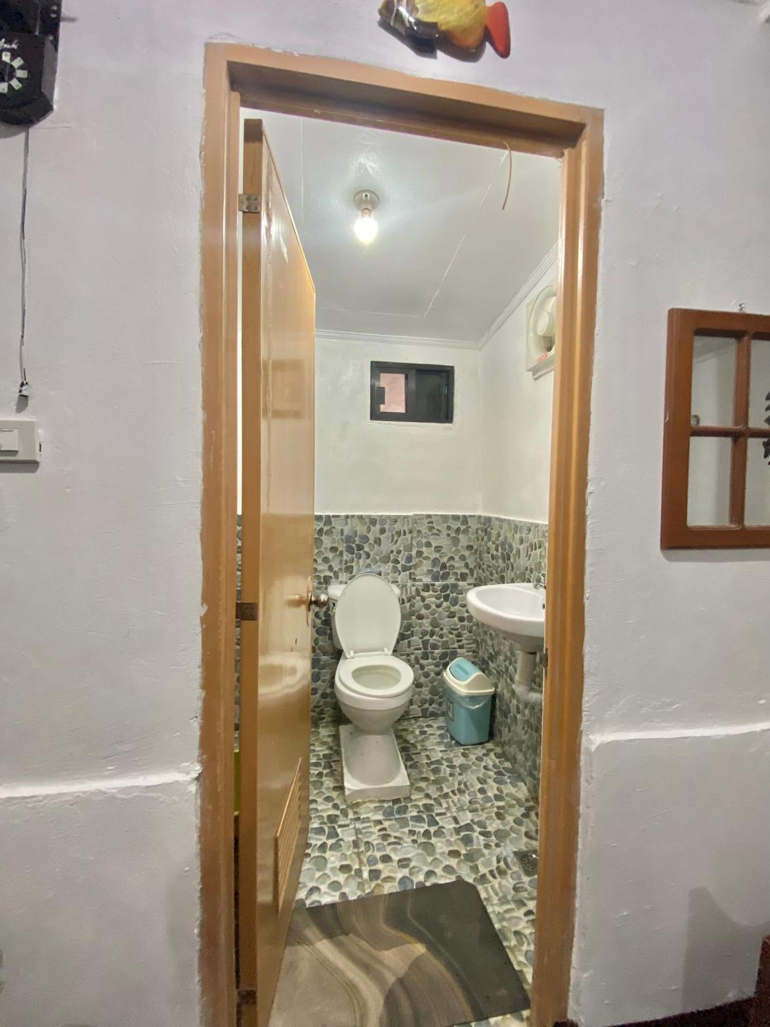 Panagsama Holiday Cottage Moalboal Bagian luar foto