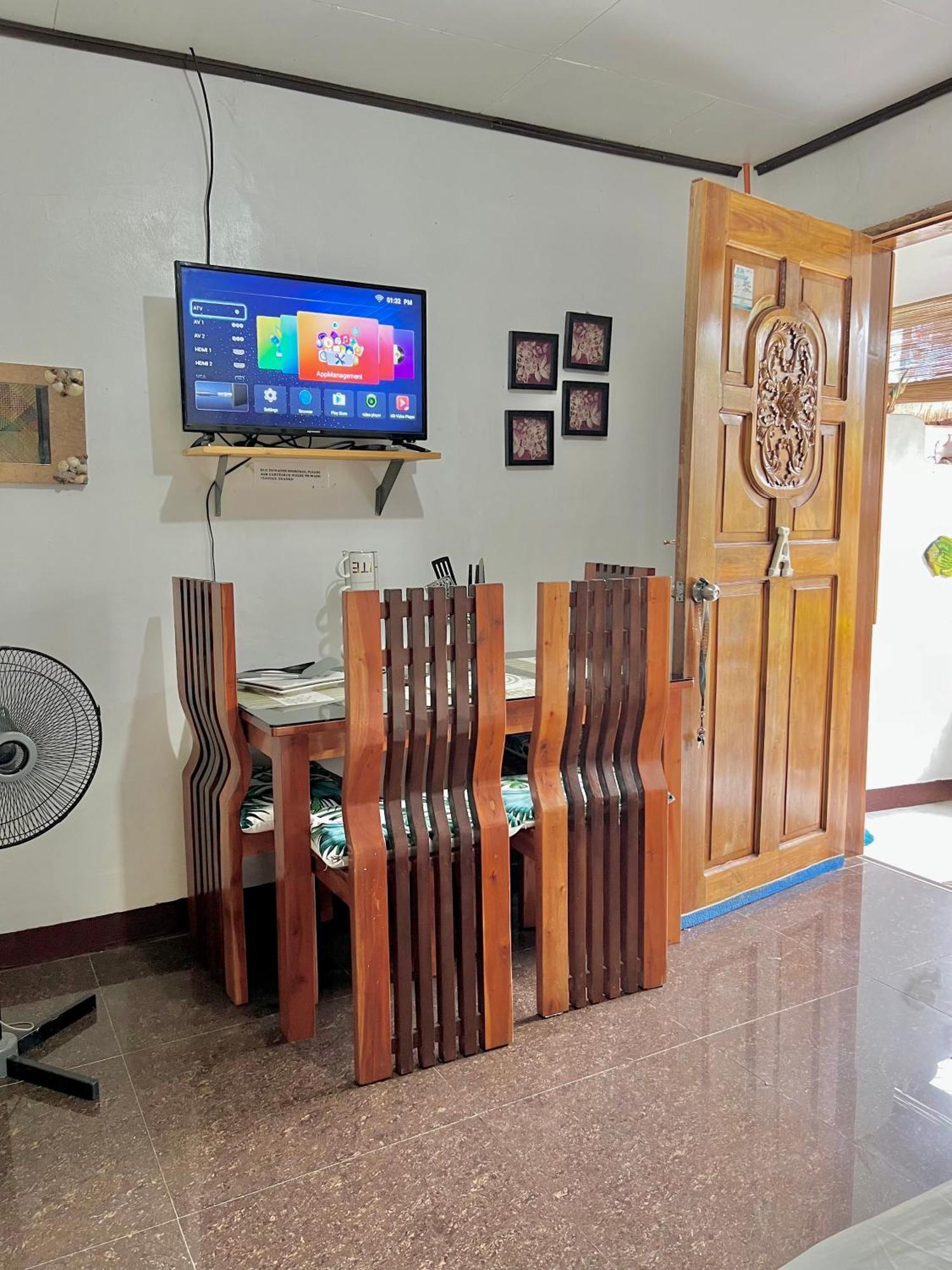 Panagsama Holiday Cottage Moalboal Bagian luar foto