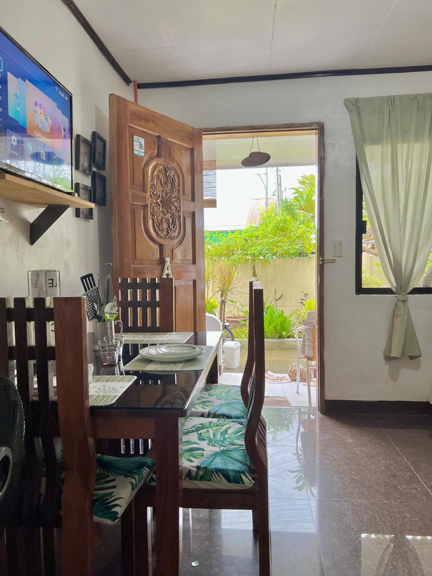 Panagsama Holiday Cottage Moalboal Bagian luar foto